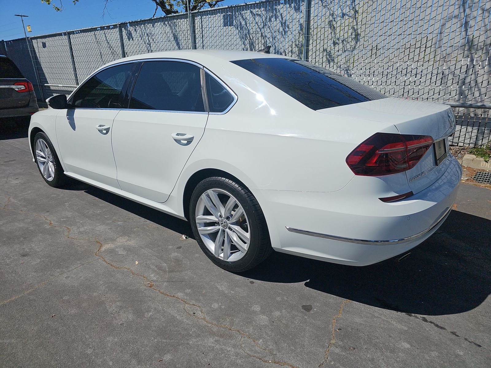 2018 Volkswagen Passat 2.0T SE FWD