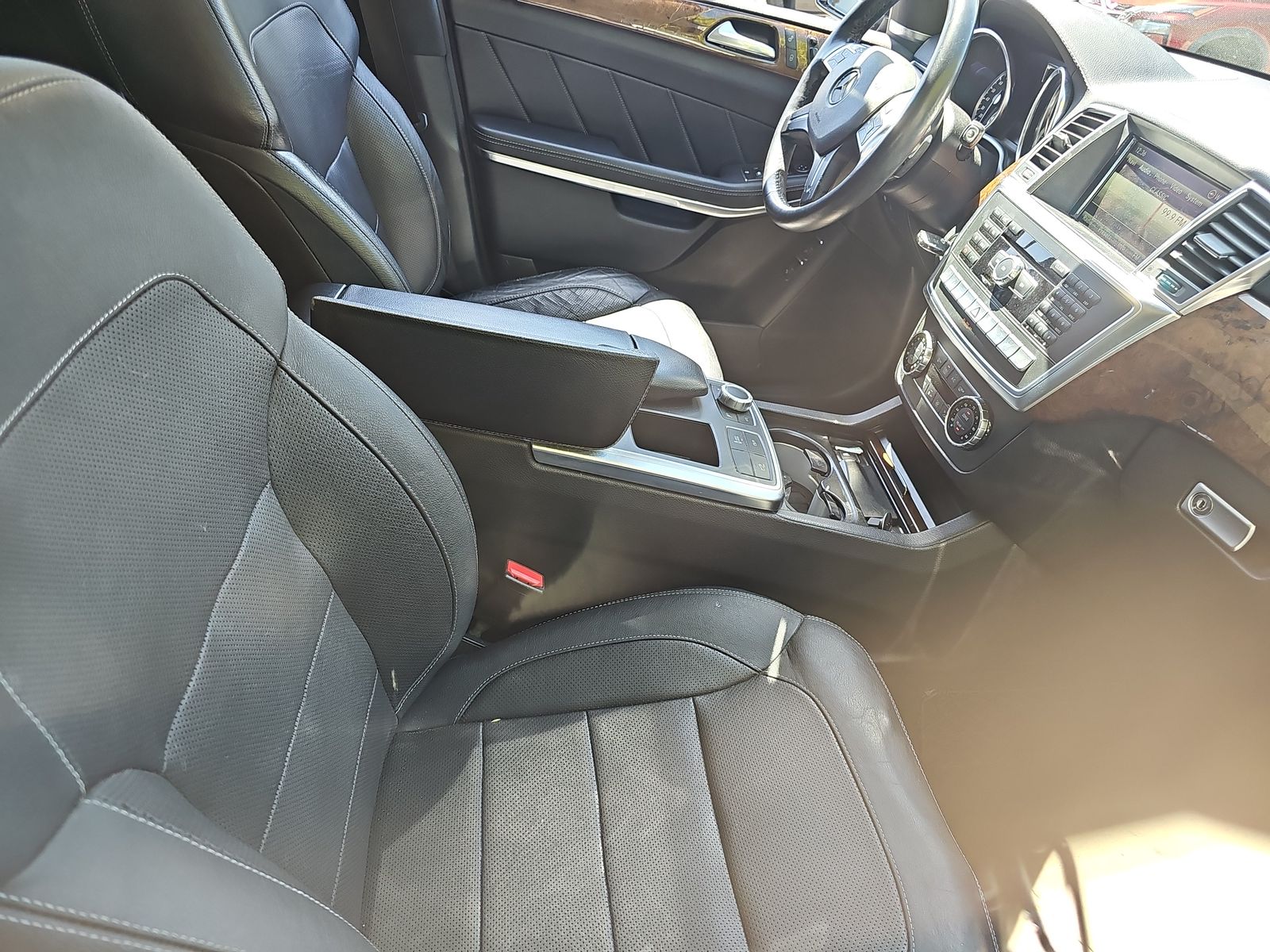 2015 Mercedes-Benz GL-Class GL 550 AWD