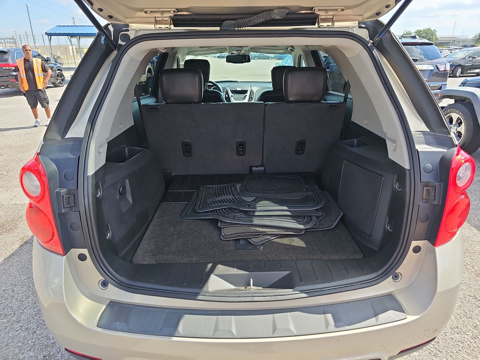 2011 Chevrolet Equinox LT FWD