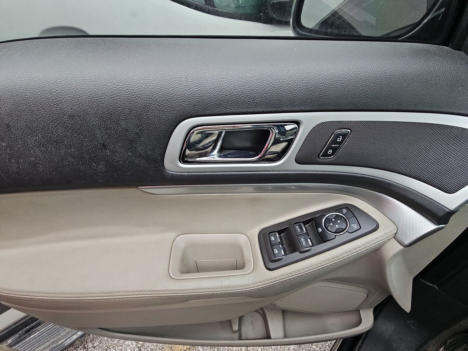 2015 Ford Explorer XLT FWD