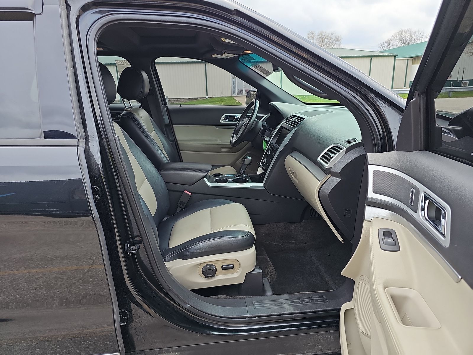2015 Ford Explorer XLT FWD