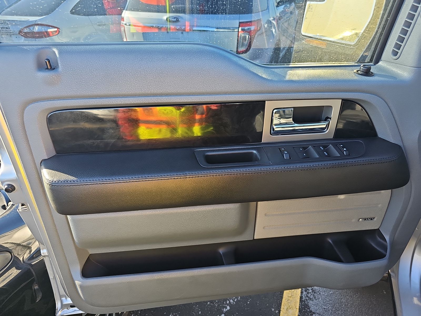 2012 Ford F-150 Platinum AWD