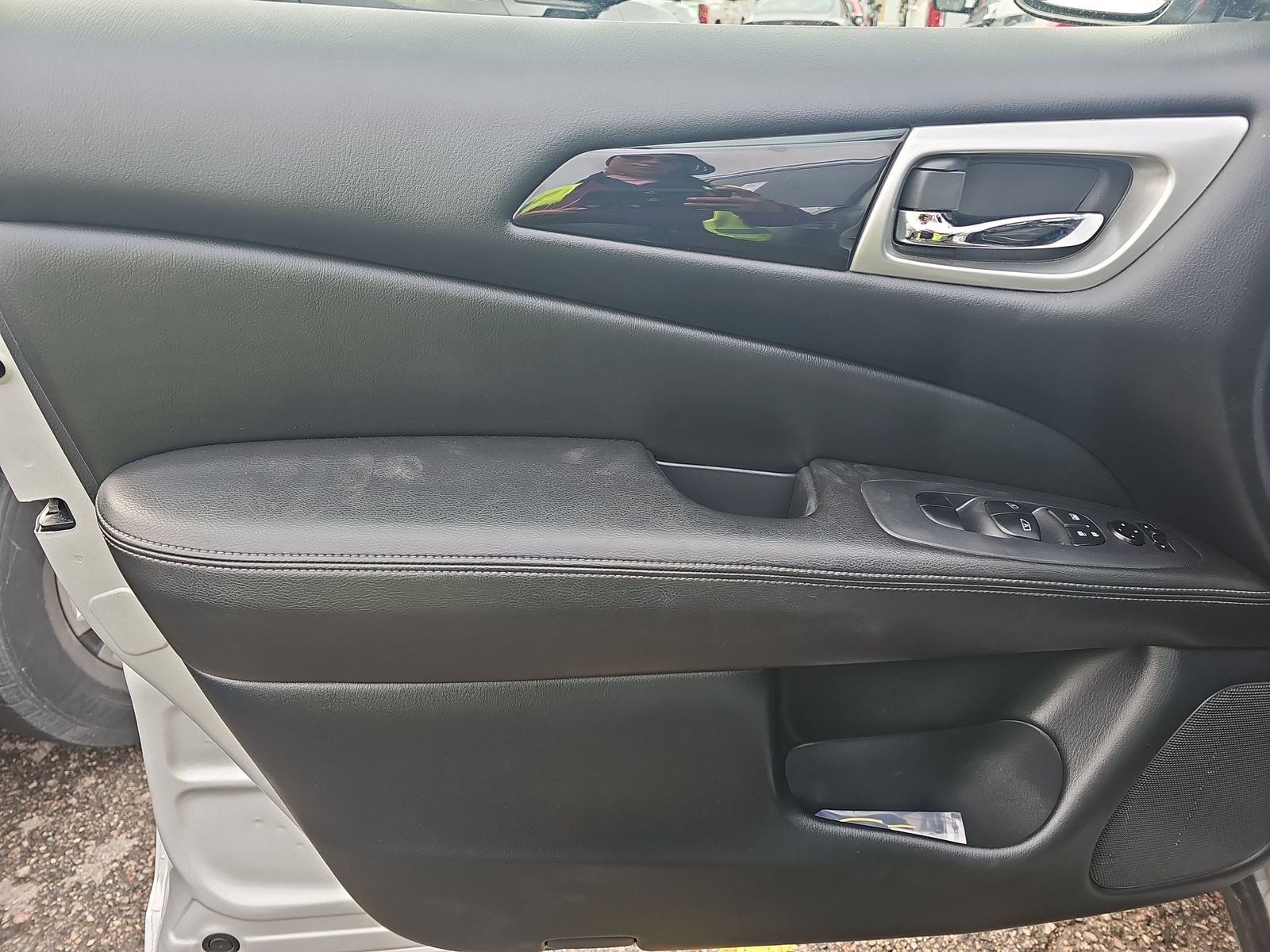 2019 Nissan Pathfinder SV FWD