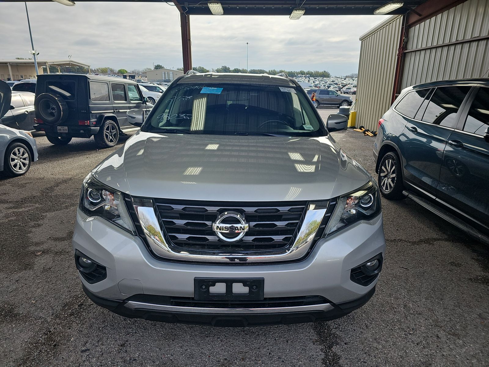 2019 Nissan Pathfinder SV FWD