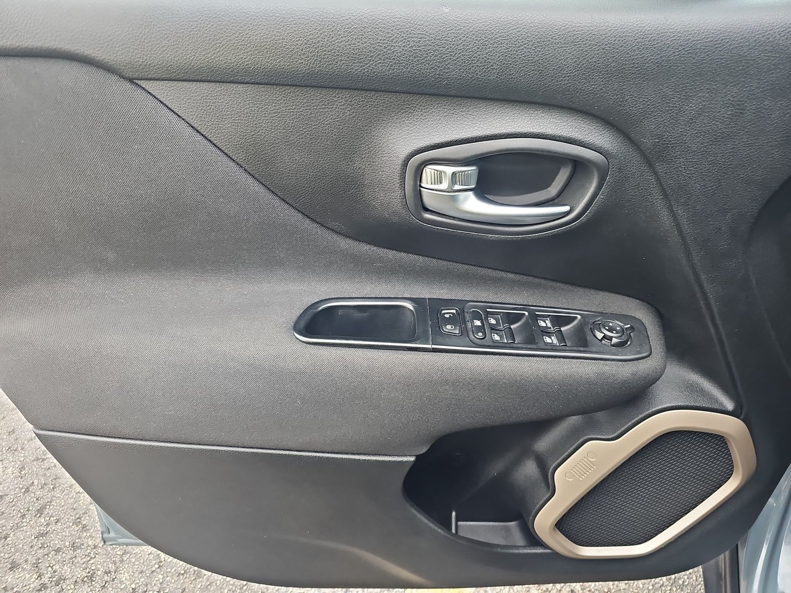 2017 Jeep Renegade Latitude FWD