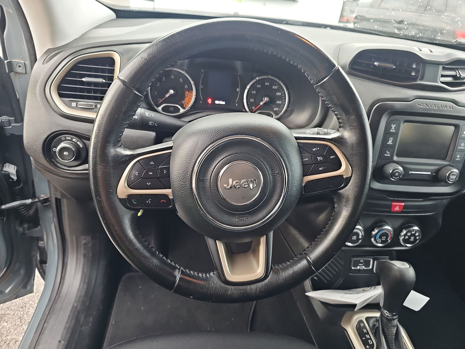 2017 Jeep Renegade Latitude FWD
