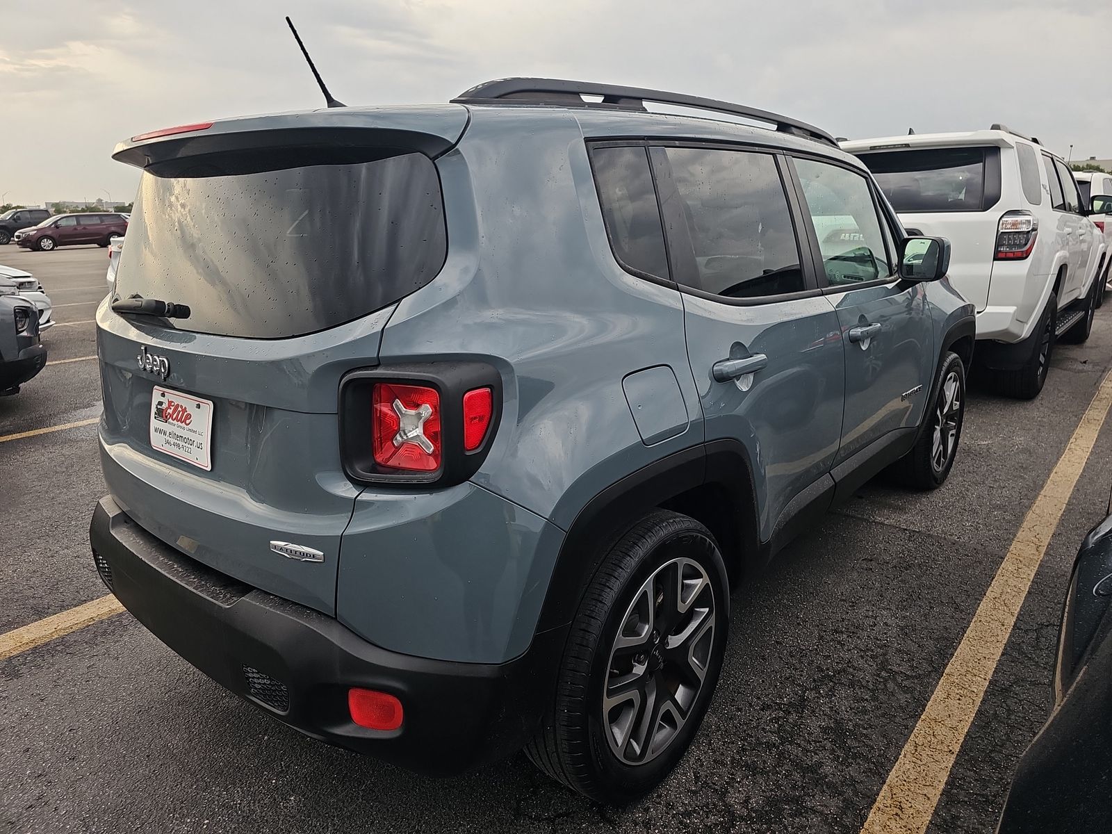 2017 Jeep Renegade Latitude FWD