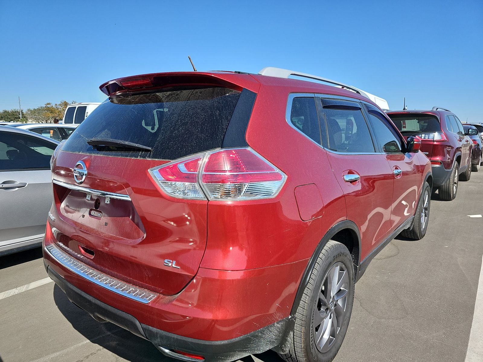 2016 Nissan Rogue SL FWD