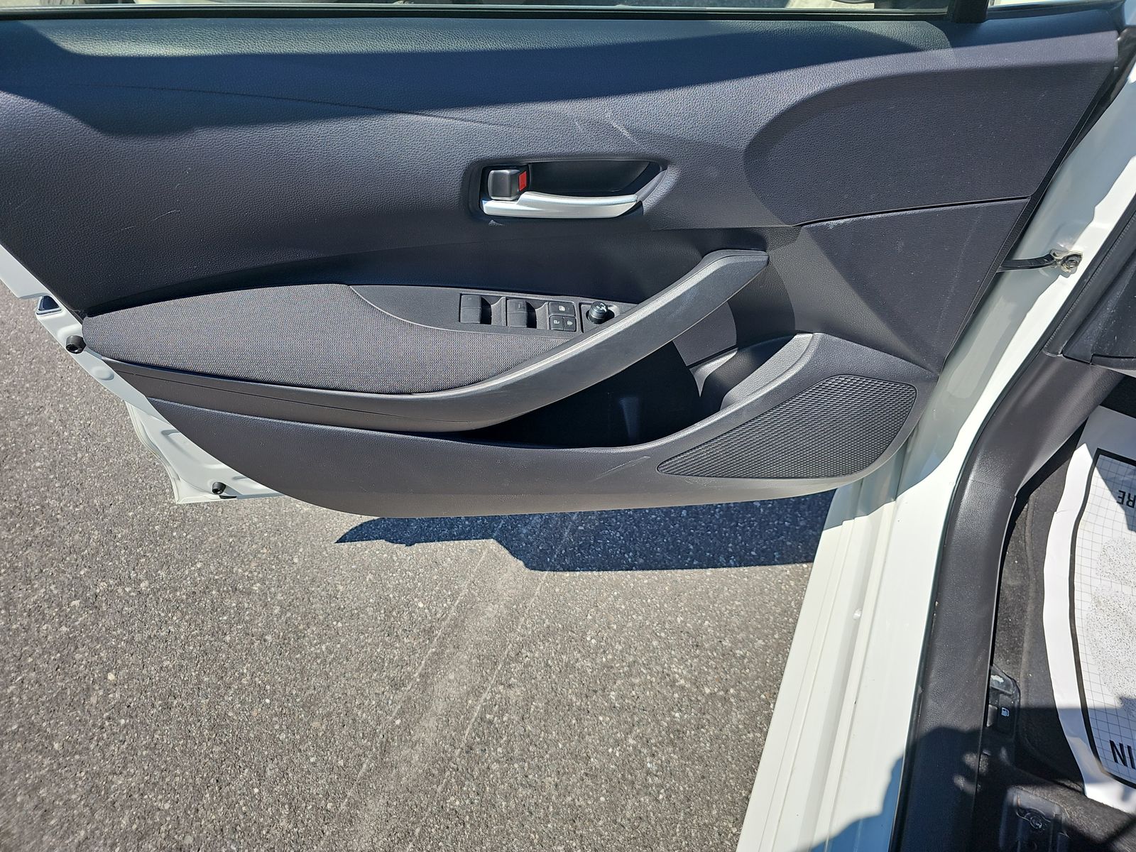 2020 Toyota Corolla LE FWD