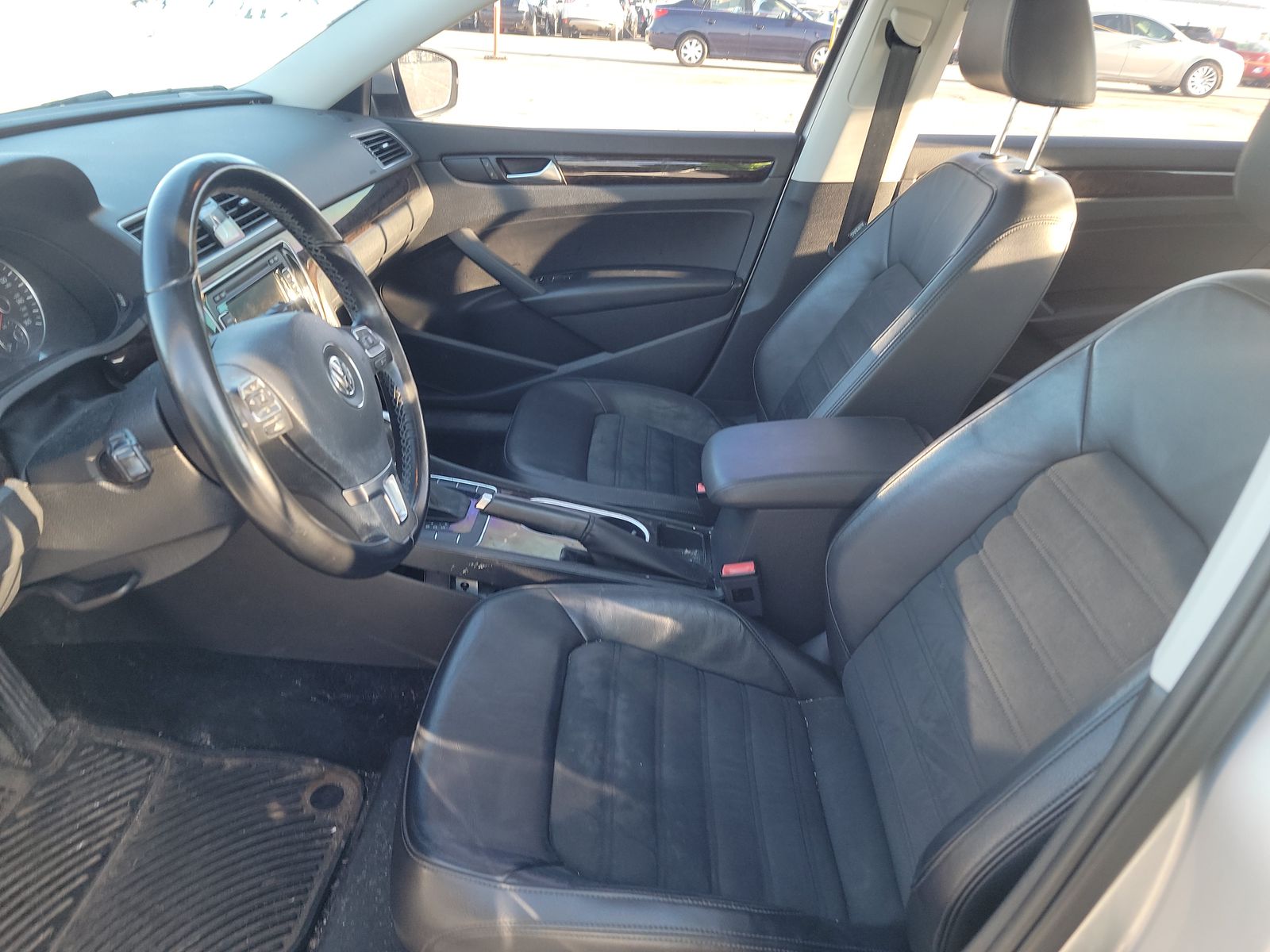 2014 Volkswagen Passat 2.0L TDI SEL Premium FWD