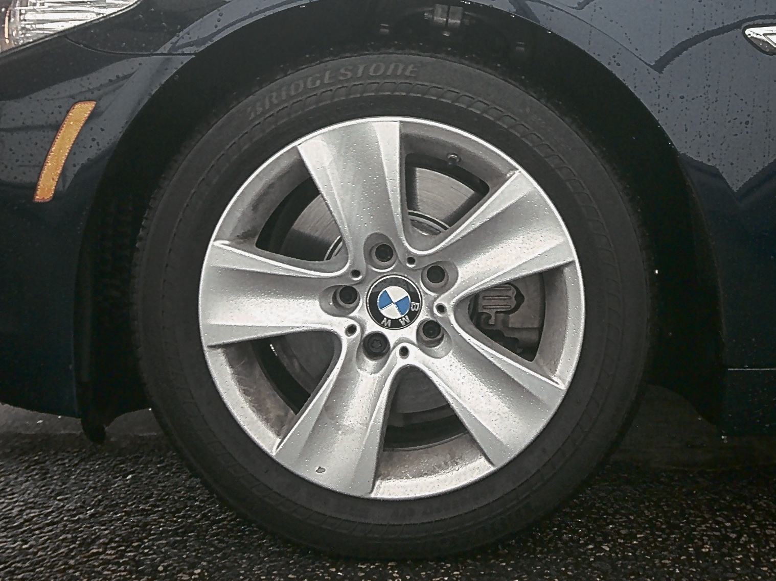 2011 BMW 5 Series 528i RWD