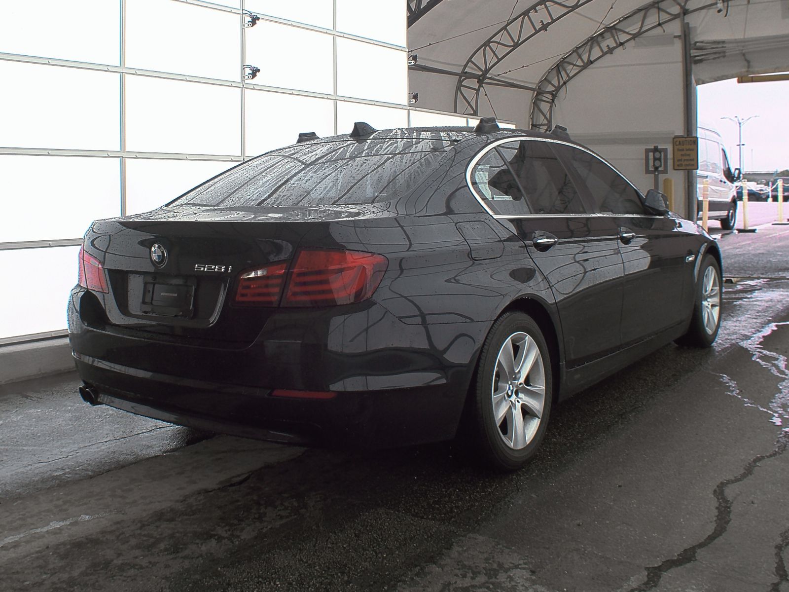 2011 BMW 5 Series 528i RWD