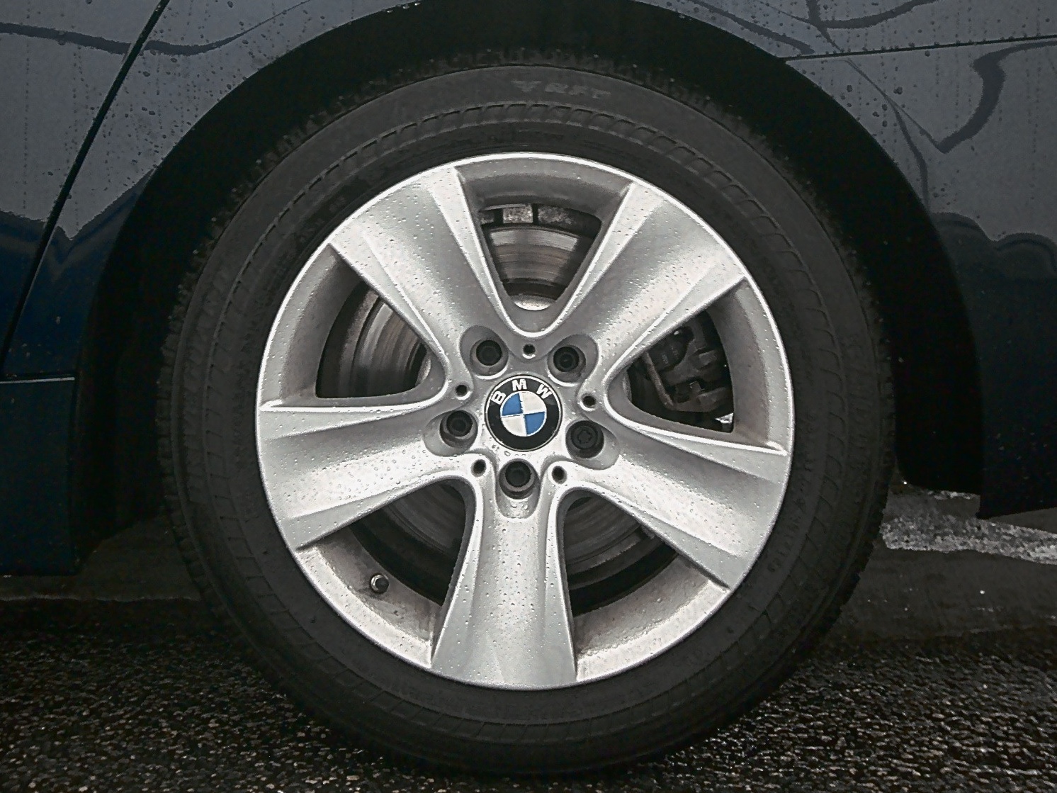 2011 BMW 5 Series 528i RWD