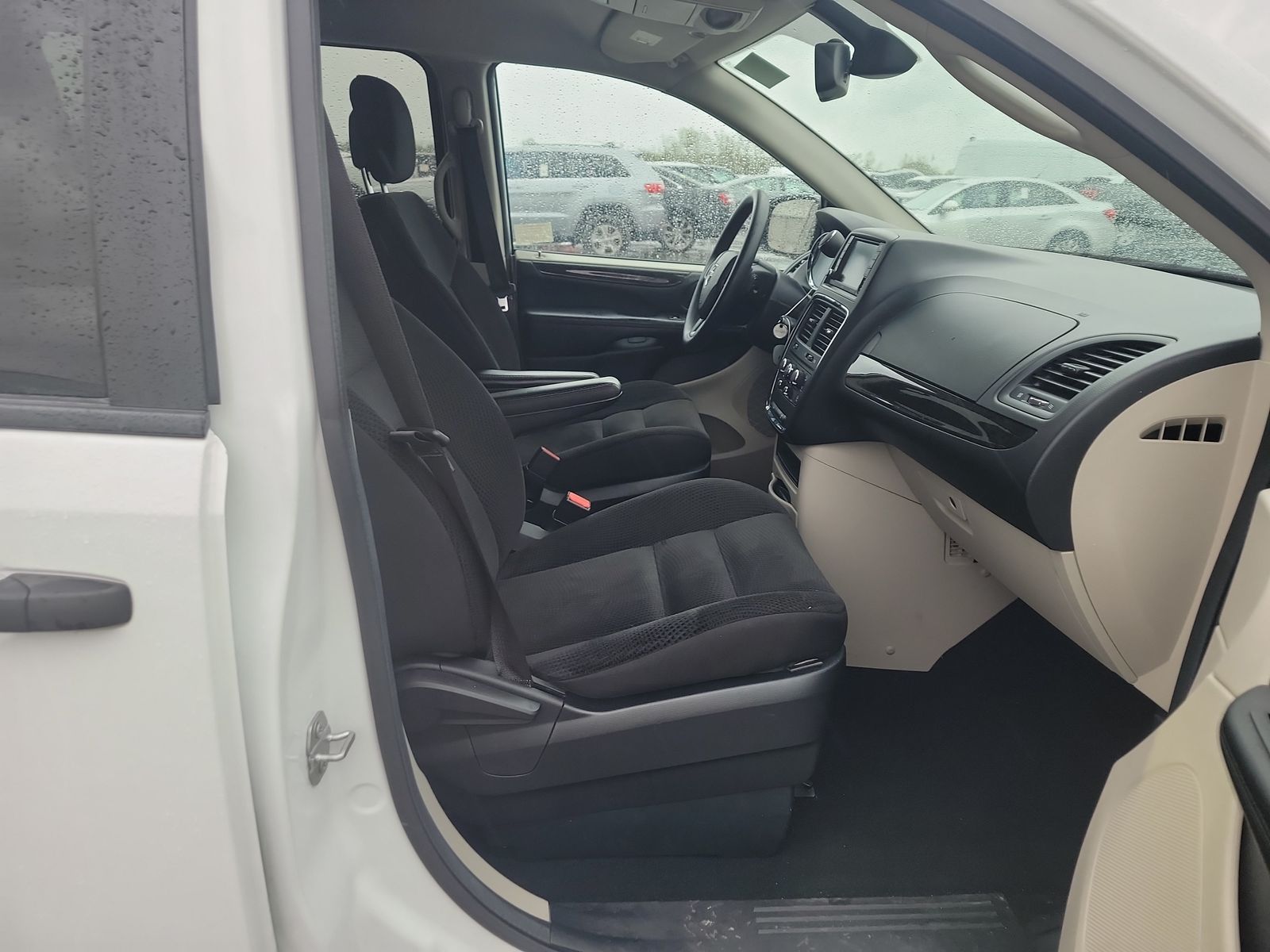 2020 Dodge Grand Caravan SE FWD