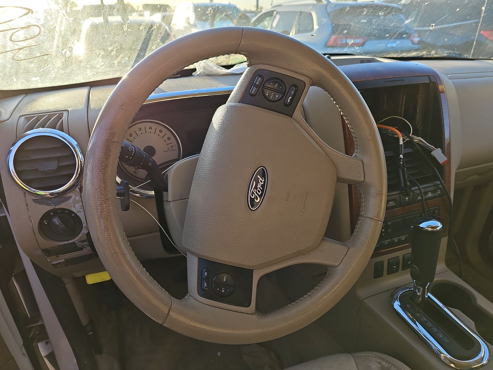 2010 Ford Explorer Eddie Bauer AWD