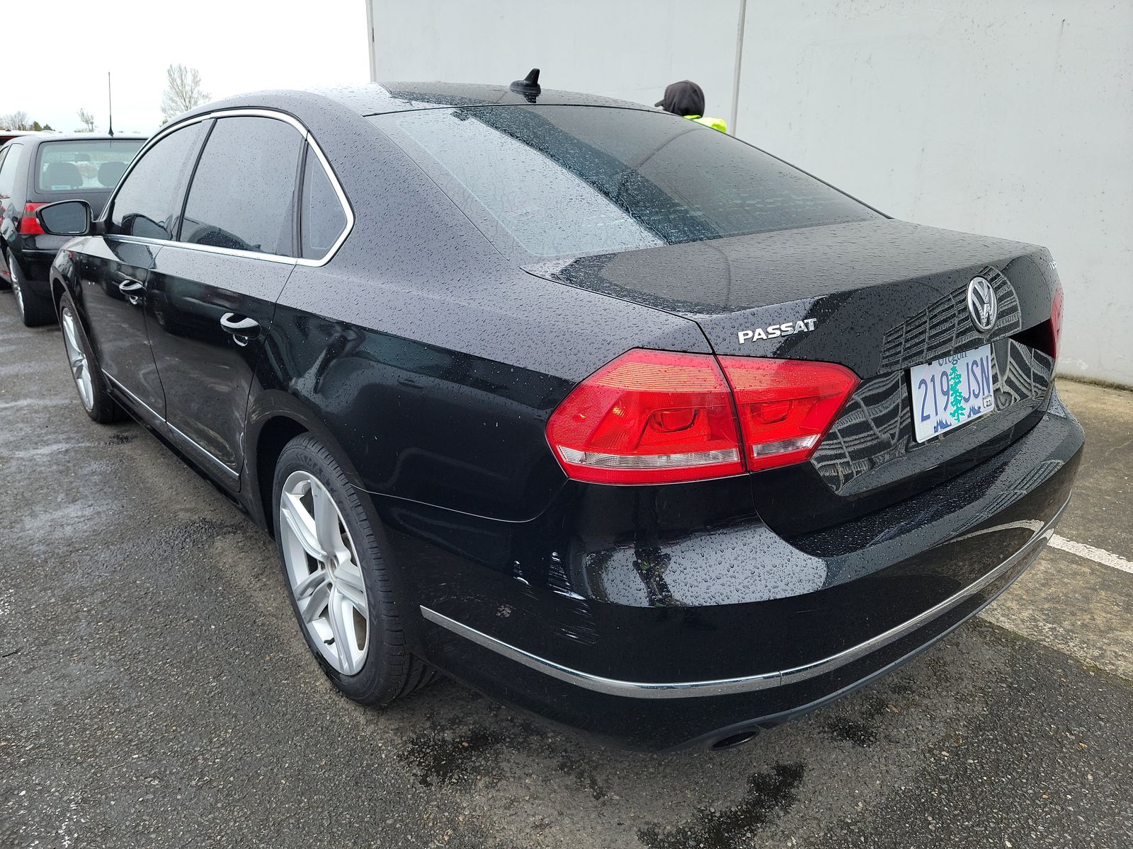 2014 Volkswagen Passat 1.8T SEL Premium FWD
