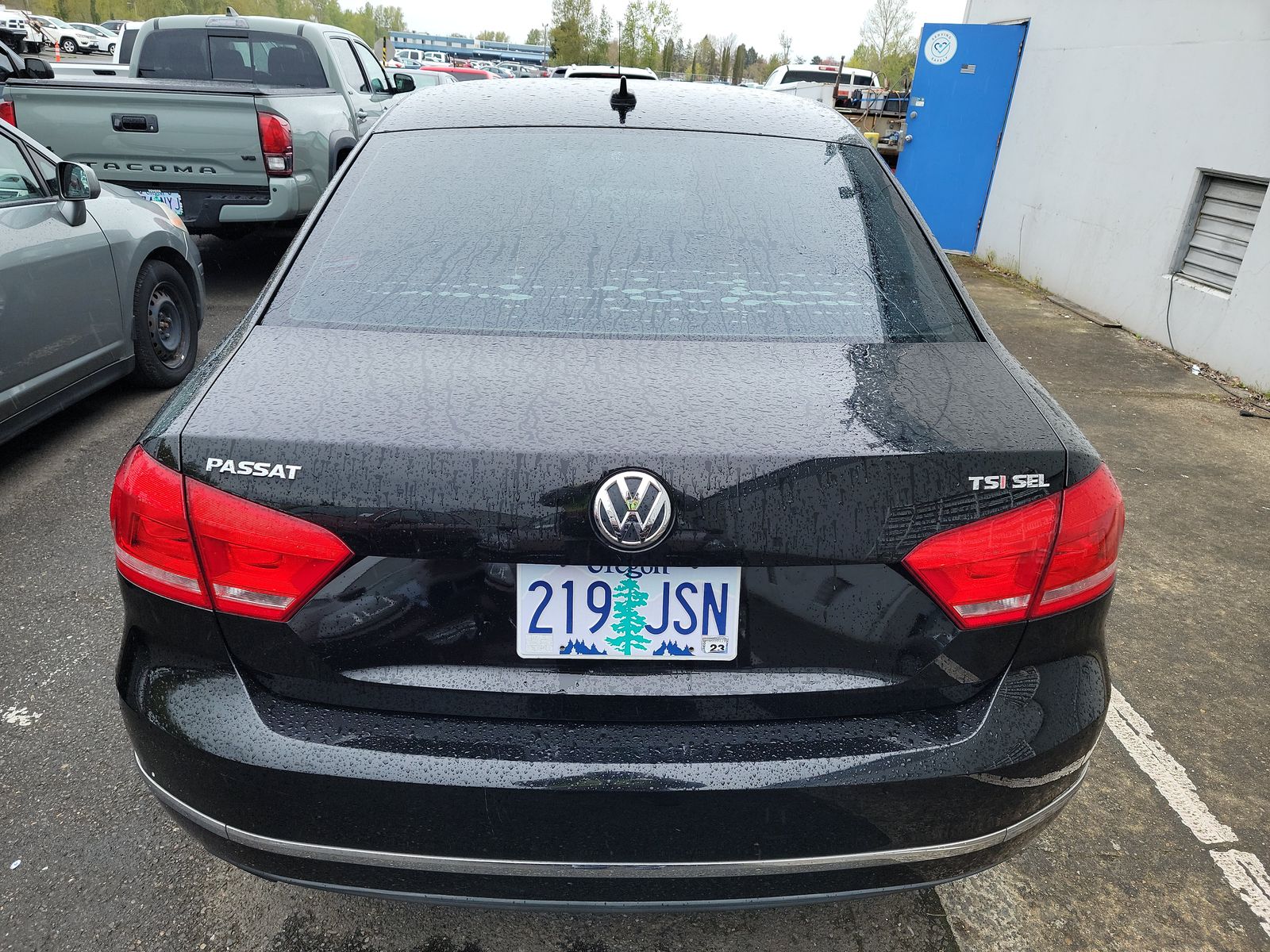 2014 Volkswagen Passat 1.8T SEL Premium FWD