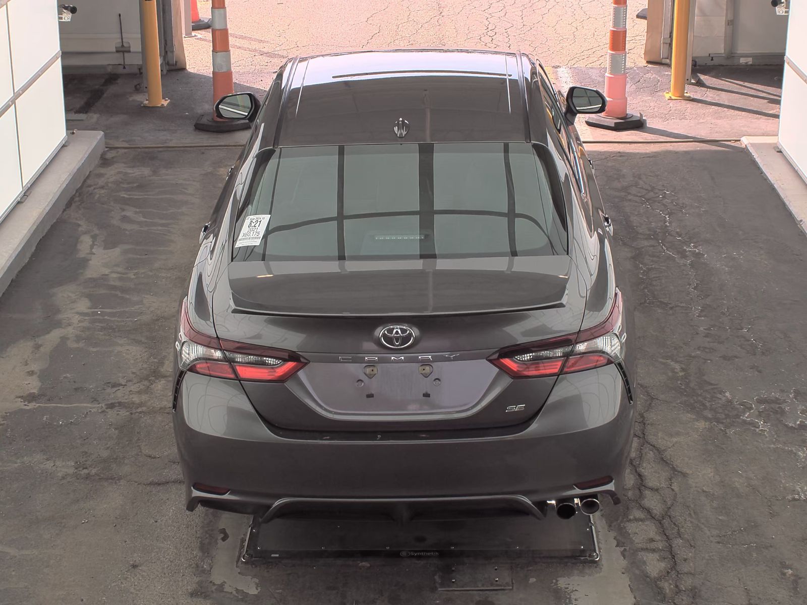 2021 Toyota Camry SE FWD