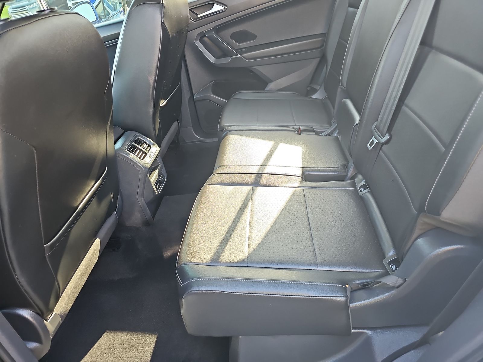 2018 Volkswagen Tiguan 2.0T SE FWD