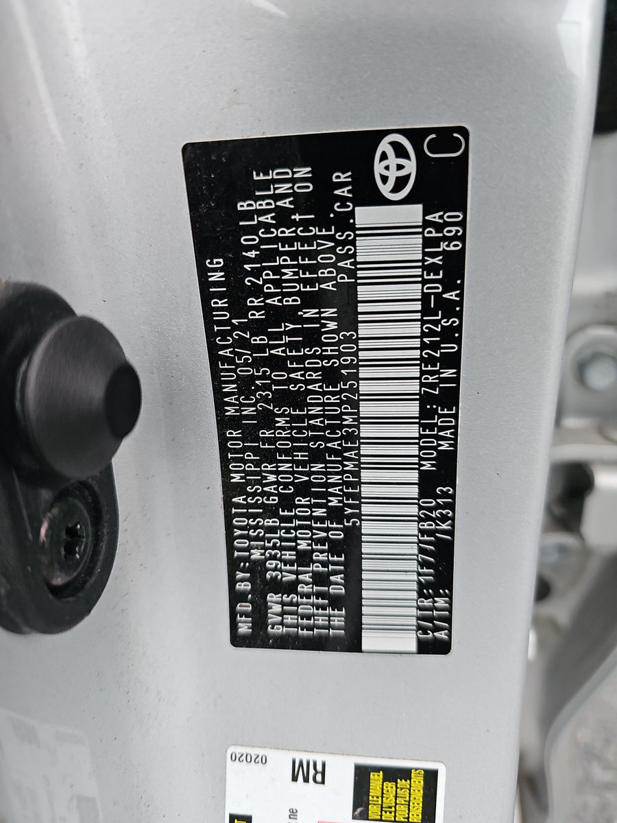 2021 Toyota Corolla LE FWD