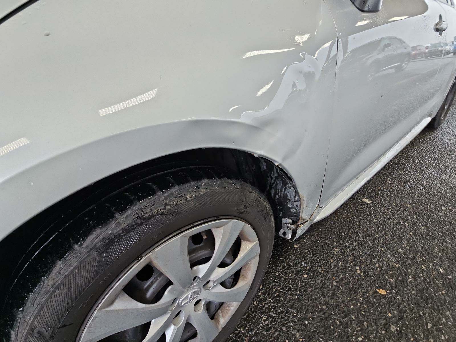 2021 Toyota Corolla LE FWD