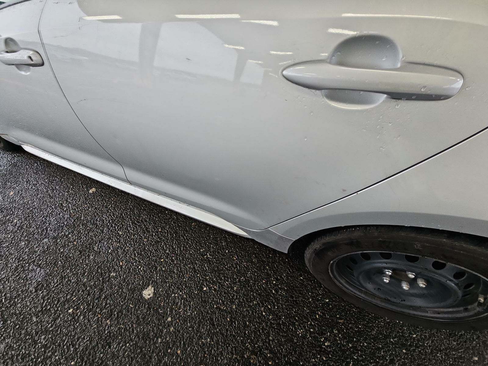 2021 Toyota Corolla LE FWD