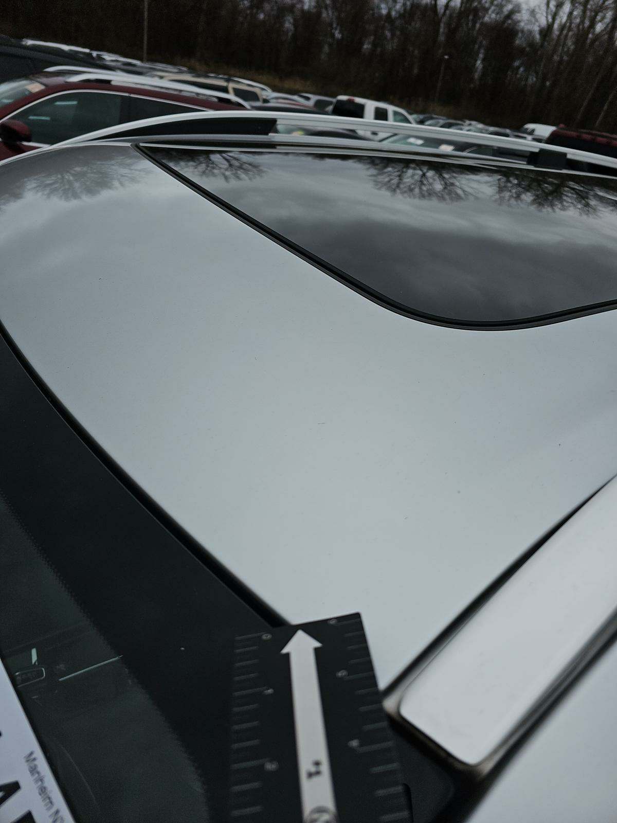 2016 Volvo XC90 T6 Momentum AWD