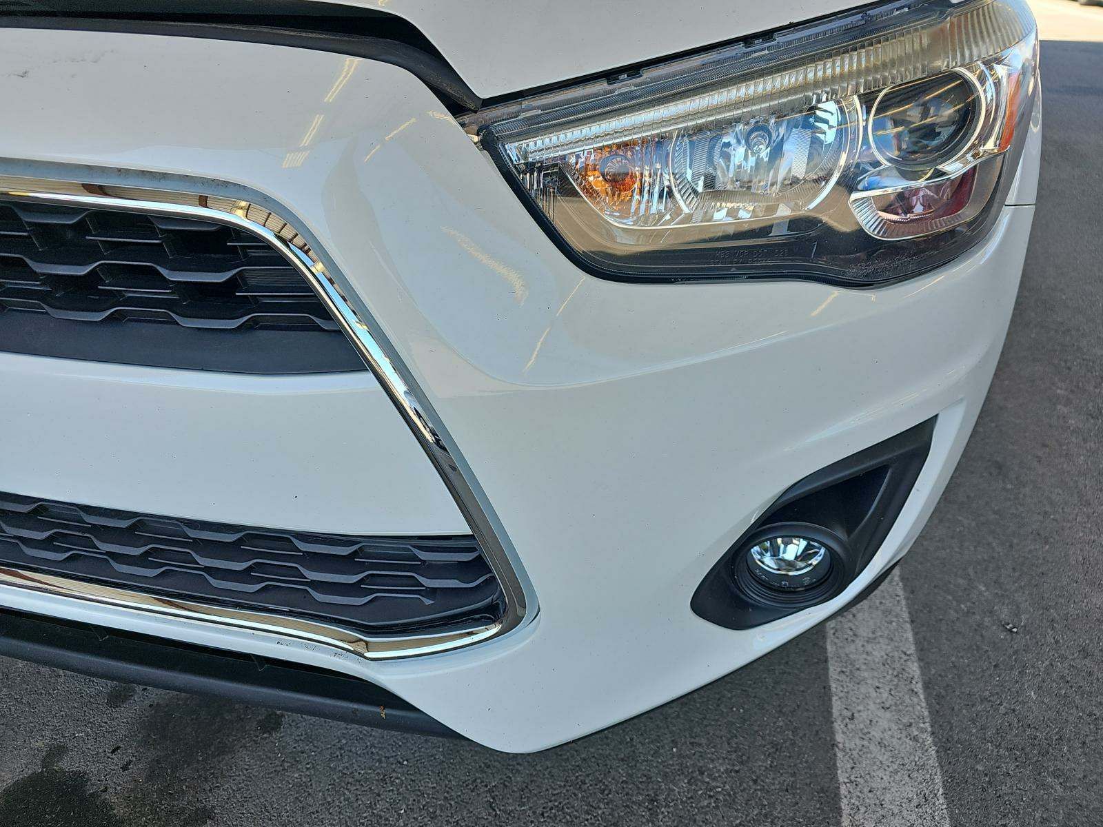 2013 Mitsubishi Outlander Sport SE FWD