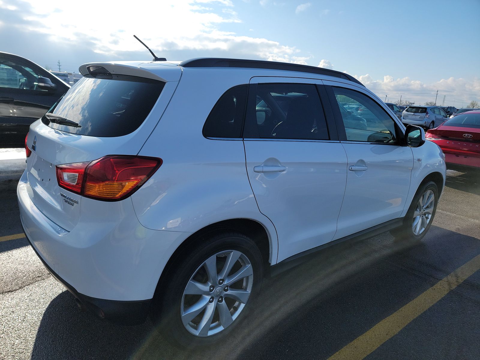 2013 Mitsubishi Outlander Sport SE FWD
