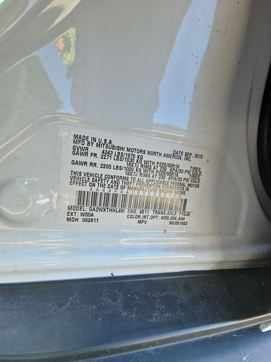 2013 Mitsubishi Outlander Sport SE FWD