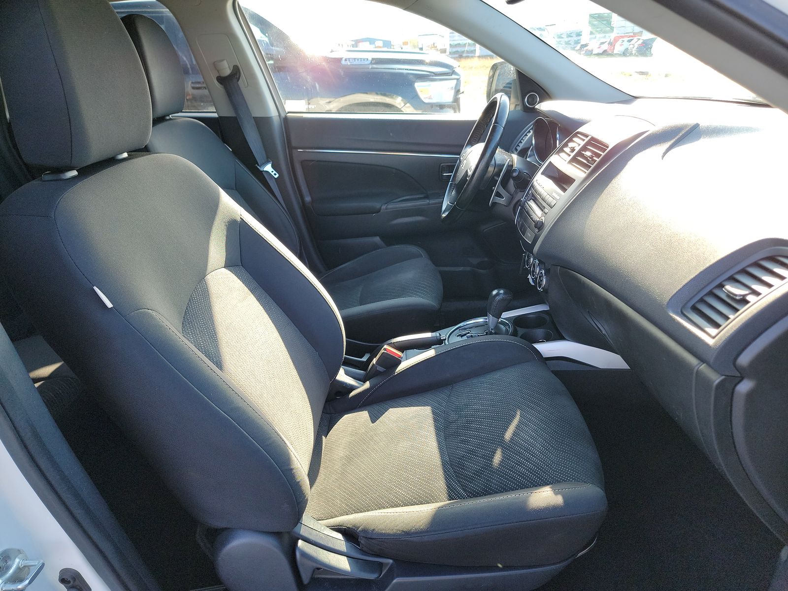 2013 Mitsubishi Outlander Sport SE FWD