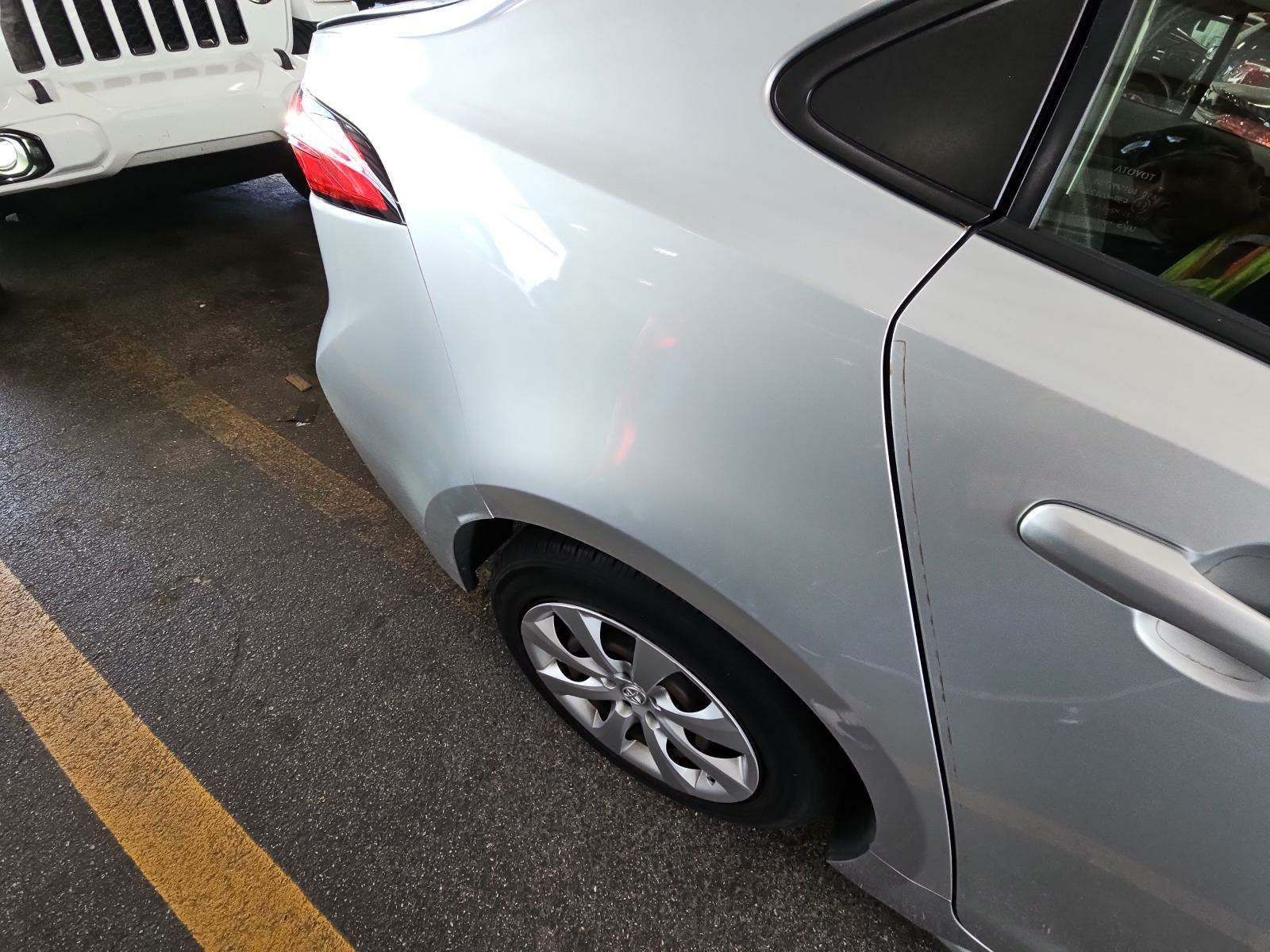 2021 Toyota Corolla LE FWD