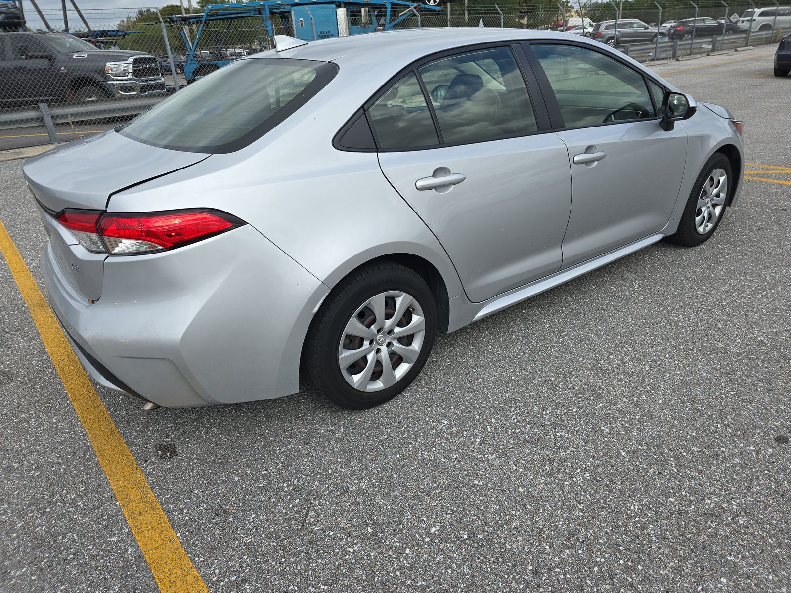 2021 Toyota Corolla LE FWD