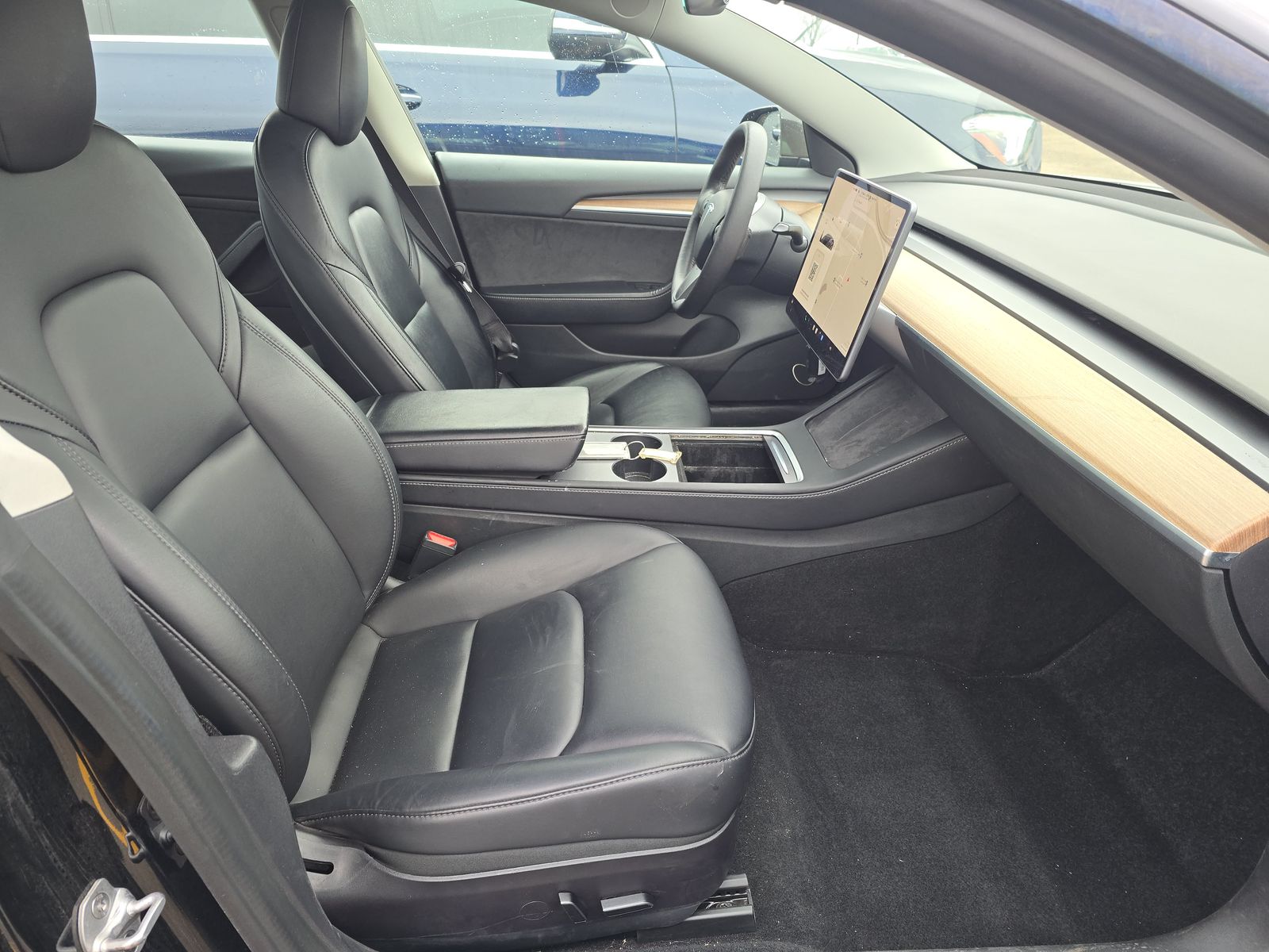 2022 Tesla Model 3 Long Range AWD