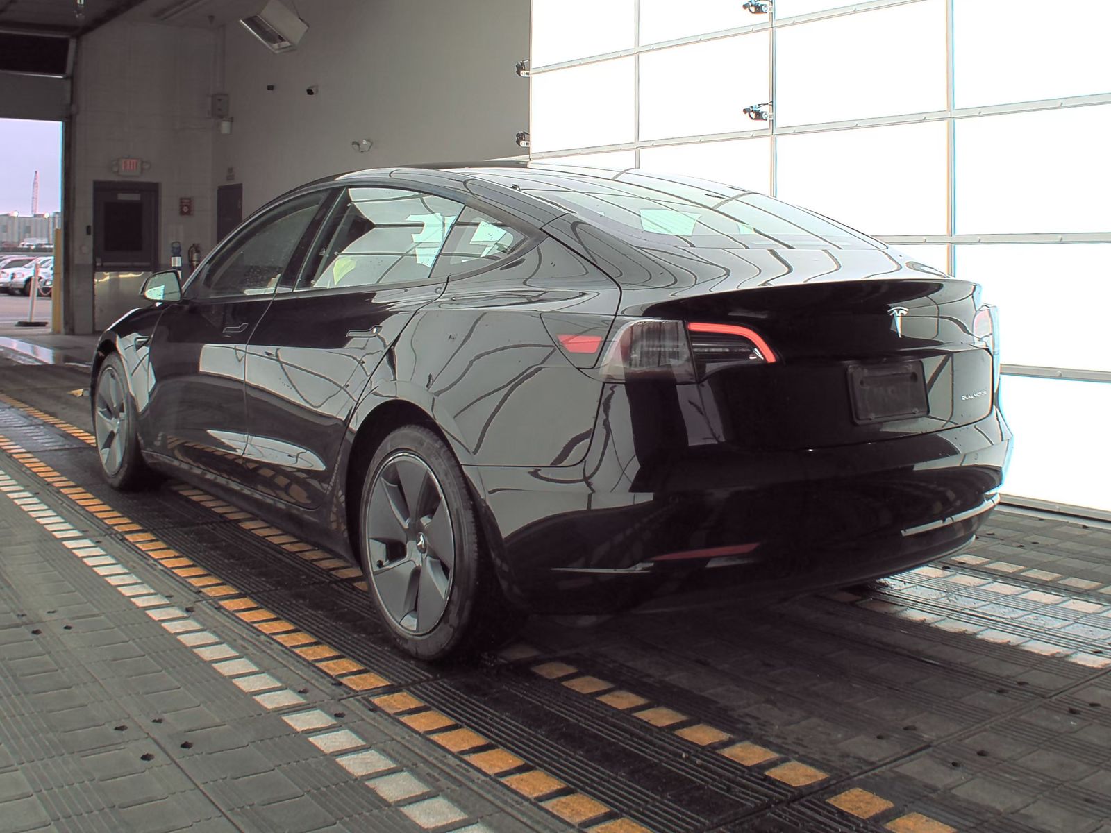 2022 Tesla Model 3 Long Range AWD