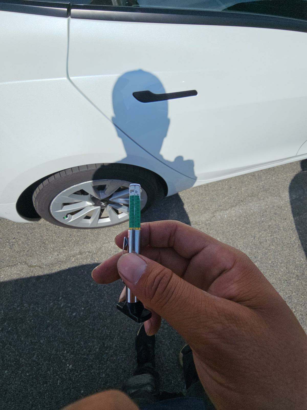 2022 Tesla Model 3 Standard Range RWD