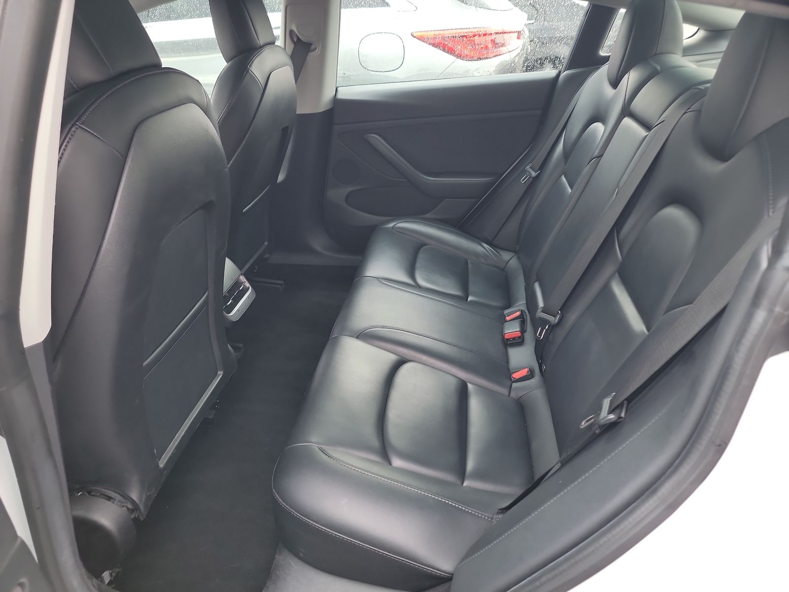 2022 Tesla Model 3 Standard Range RWD