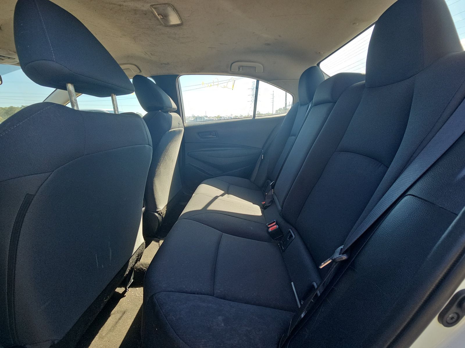 2022 Toyota Corolla LE FWD