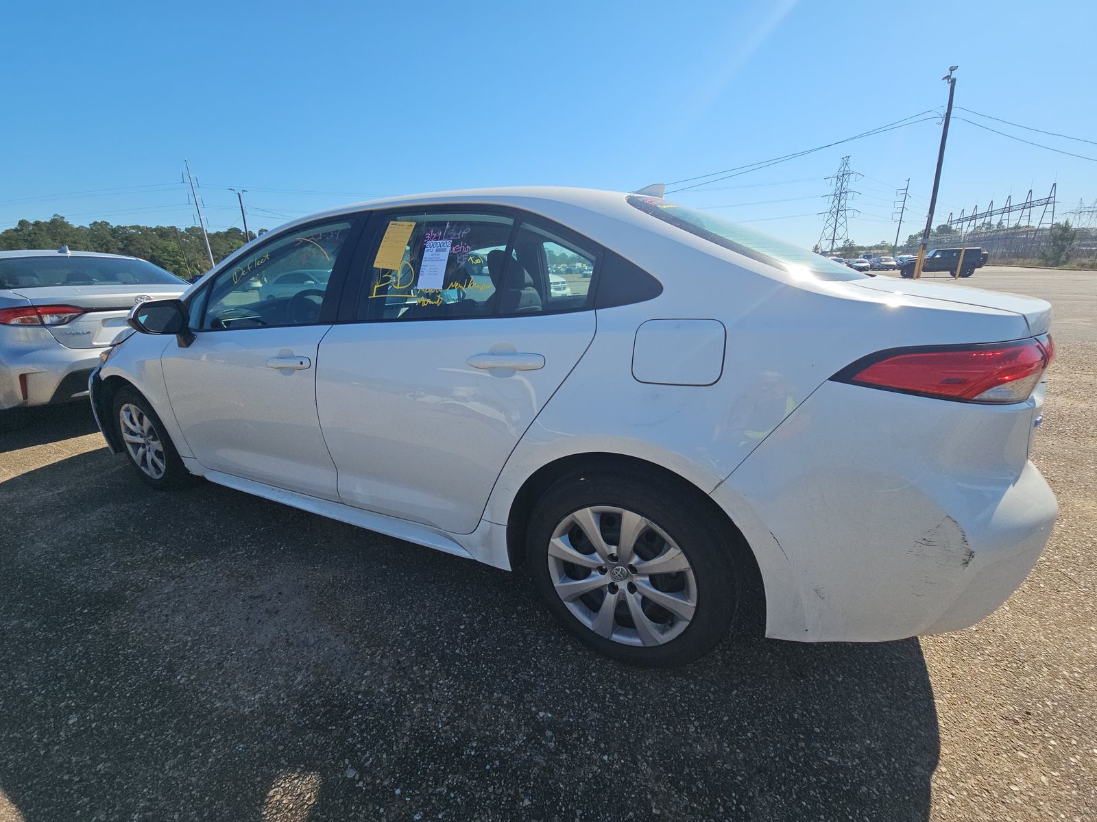 2022 Toyota Corolla LE FWD