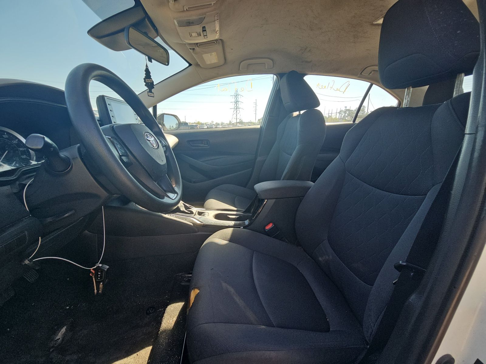 2022 Toyota Corolla LE FWD