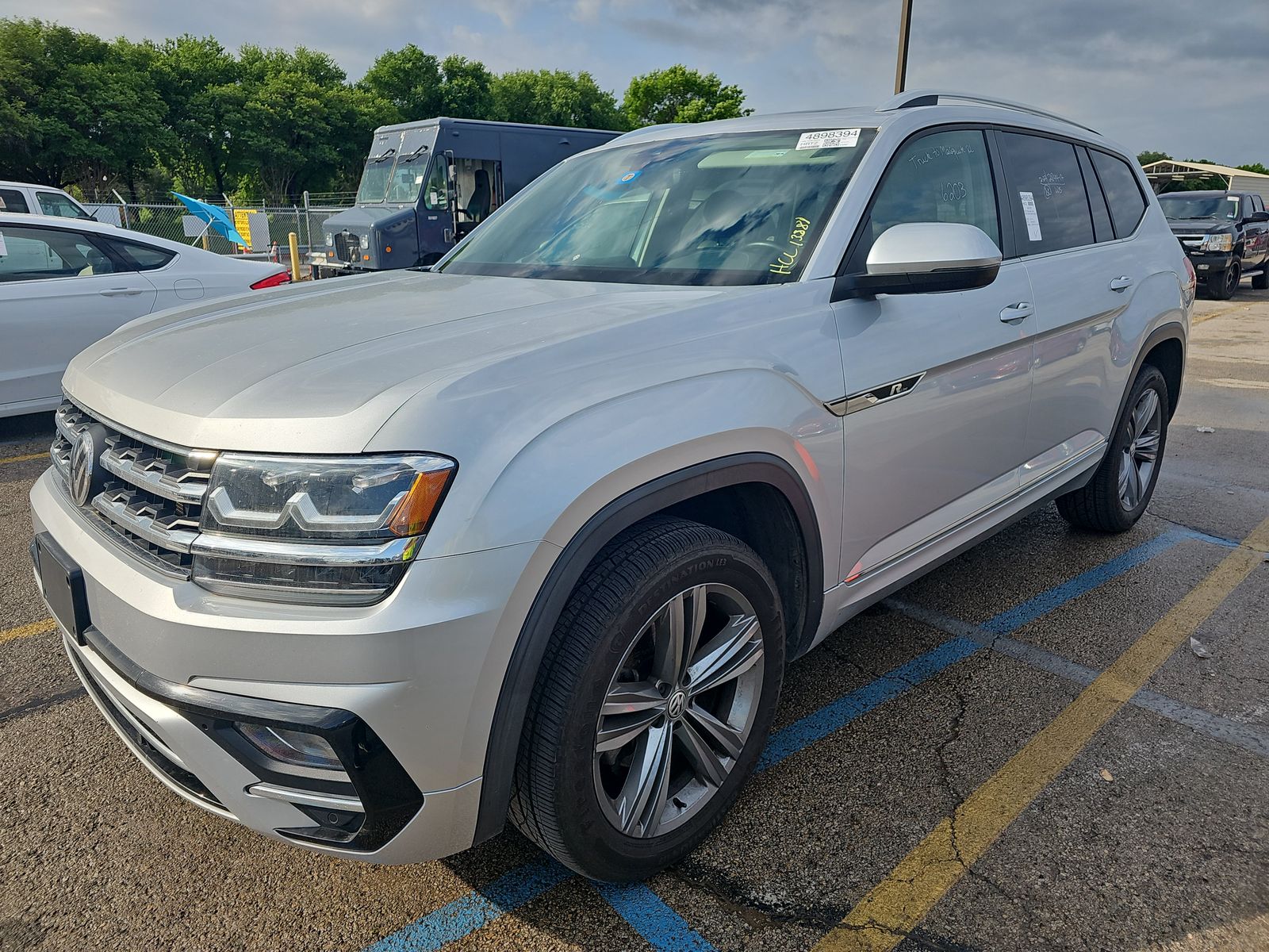2019 Volkswagen Atlas 3.6L SEL R-Line FWD