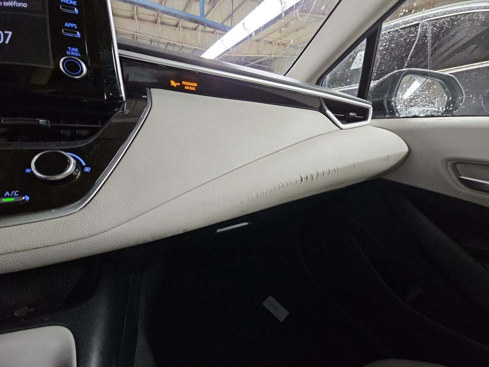 2020 Toyota Corolla LE FWD