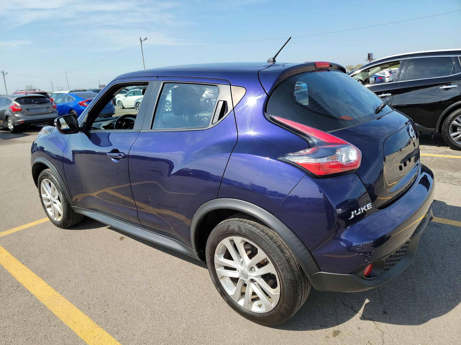2016 Nissan JUKE S AWD