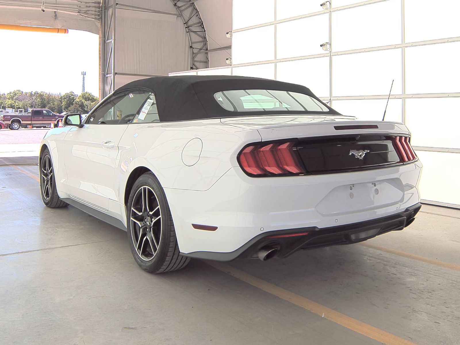 2021 Ford Mustang EcoBoost Premium RWD