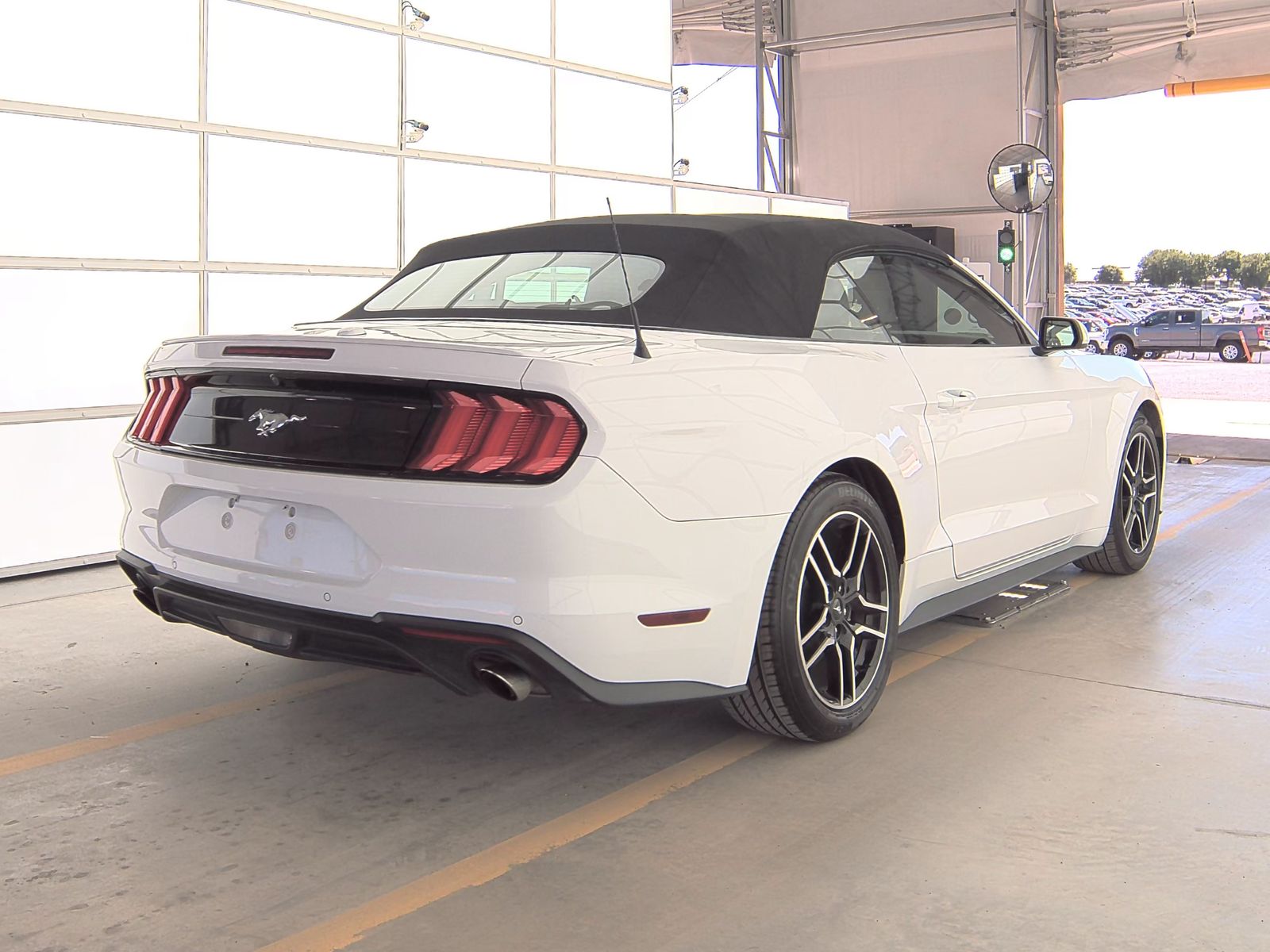 2021 Ford Mustang EcoBoost Premium RWD