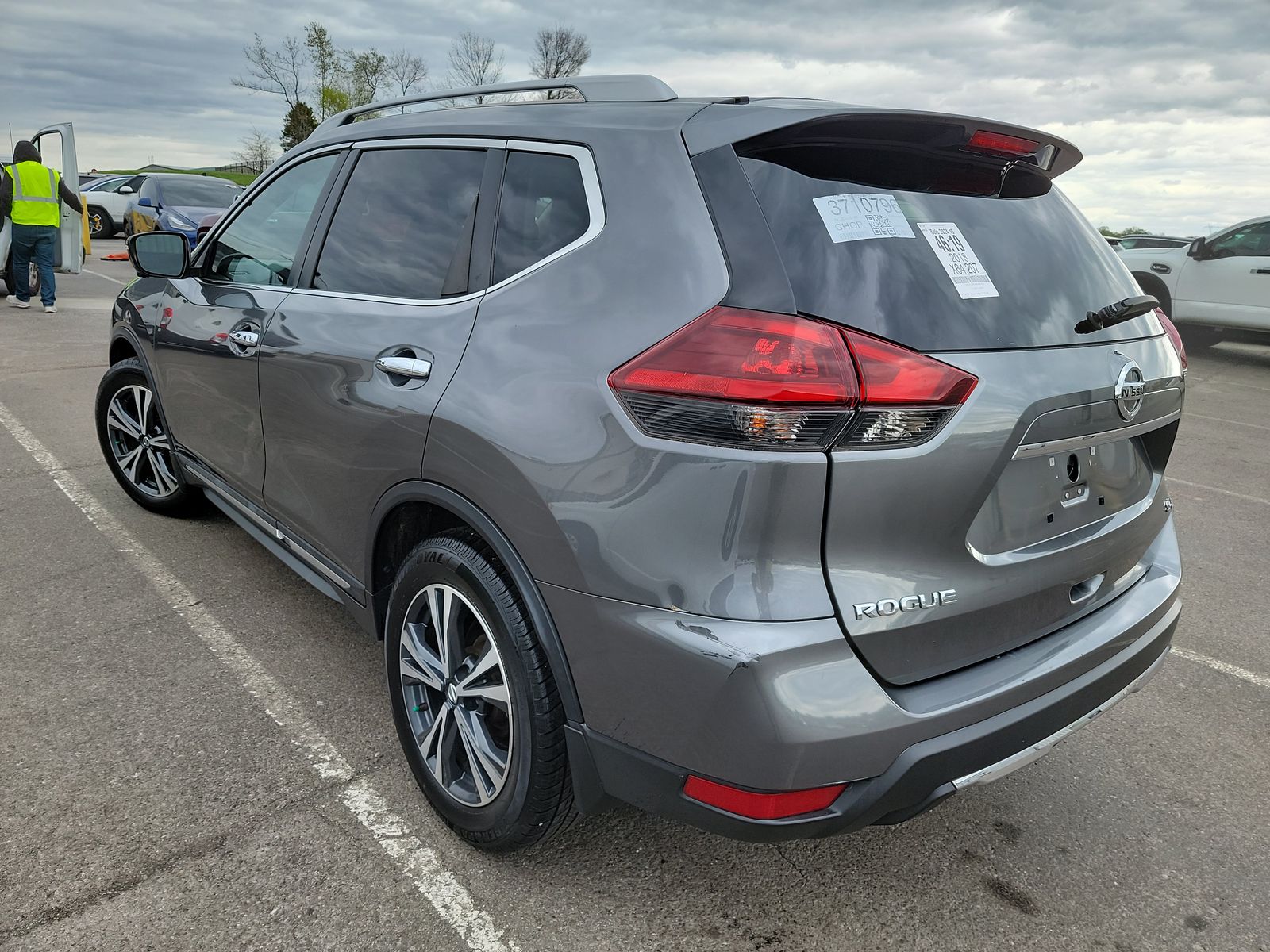 2018 Nissan Rogue SL FWD