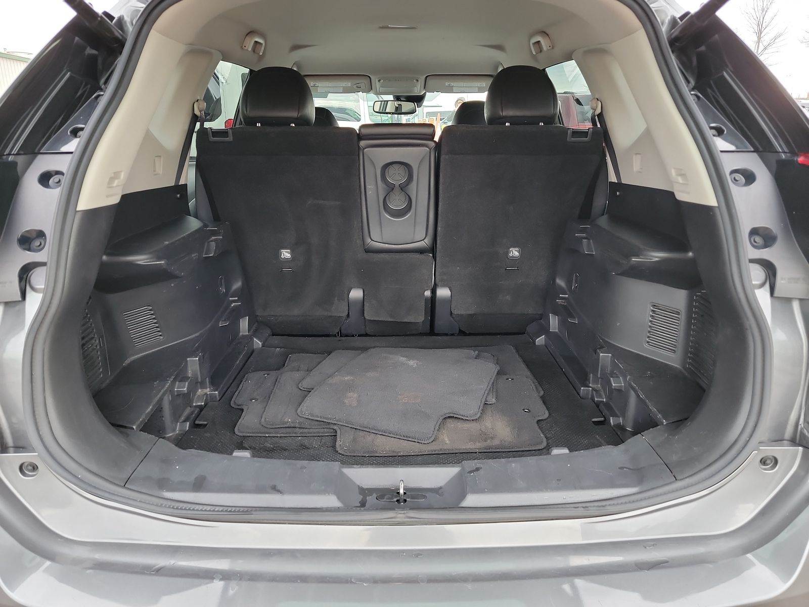 2018 Nissan Rogue SL FWD