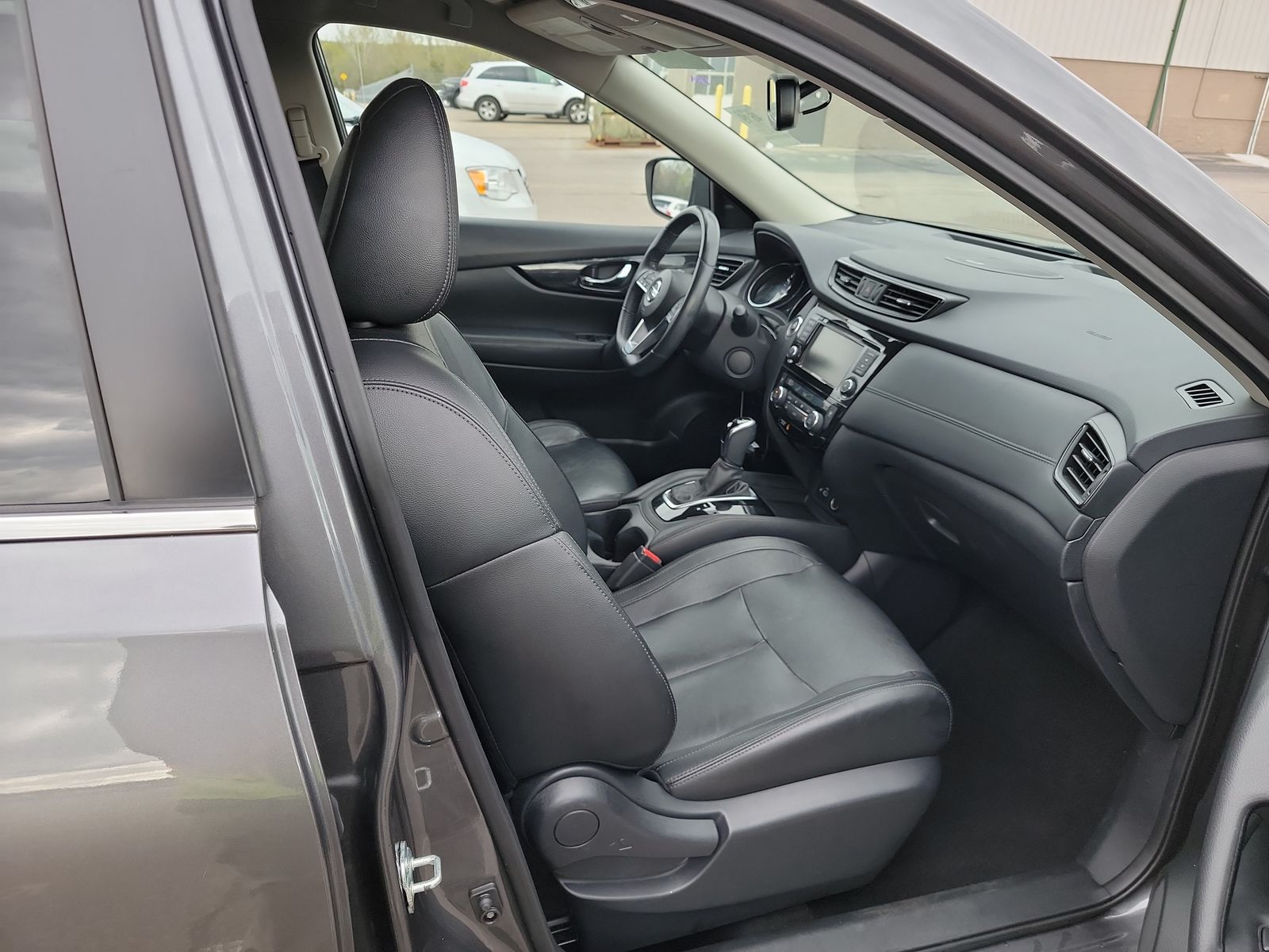 2018 Nissan Rogue SL FWD