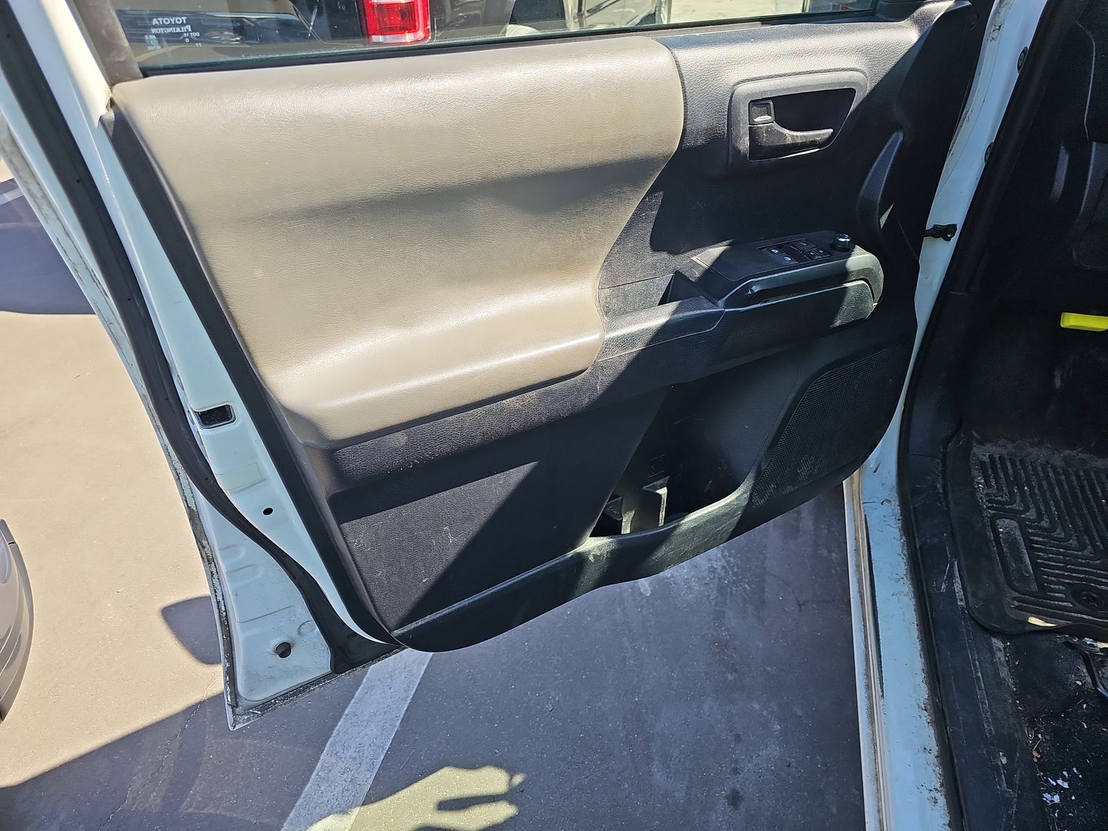 2018 Toyota Tacoma SR RWD