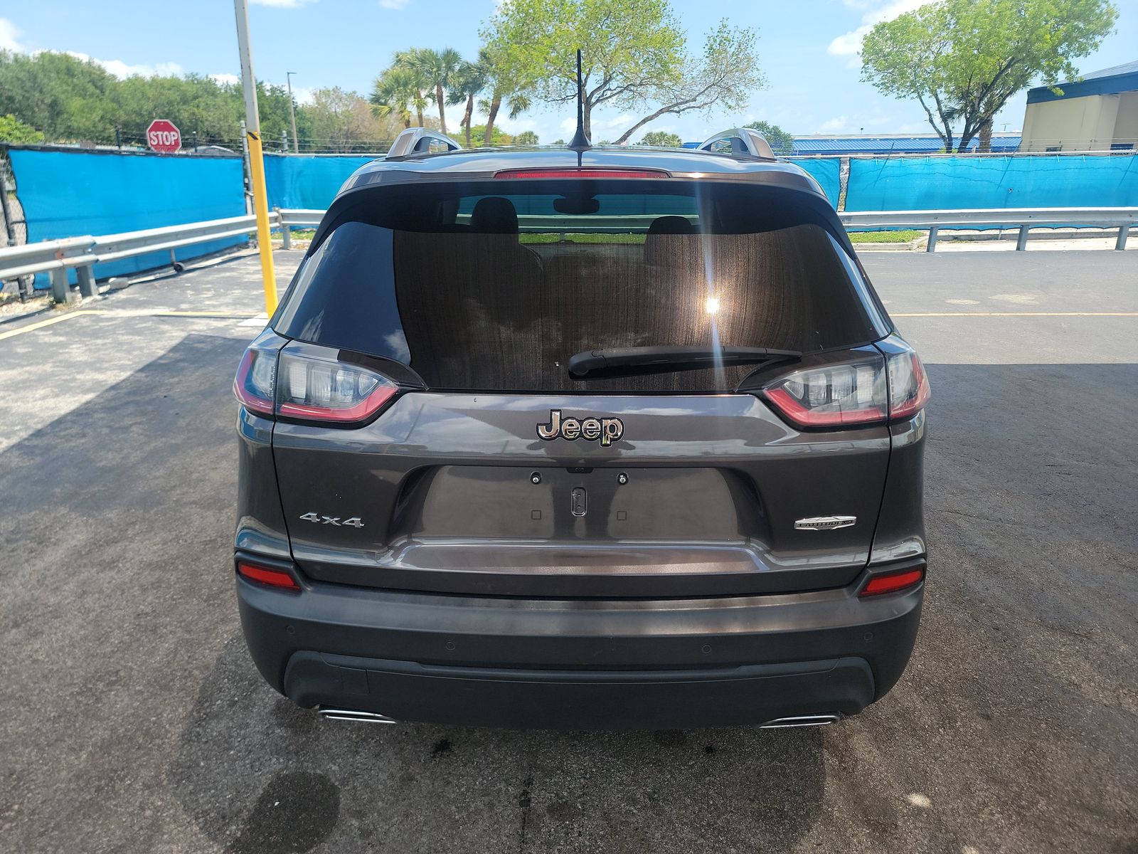 2021 Jeep Cherokee Latitude Lux AWD